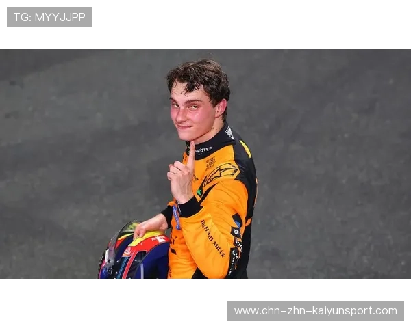 维斯塔潘轮胎过热却硬扛到最后!意志力拉满 维斯塔潘轮胎过热却硬扛到最后!意志力拉满