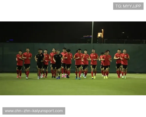 足球公益行走进少数民族地区传递梦想,足球公益事业 足球公益行走进少数民族地区传递梦想,足球公益事业